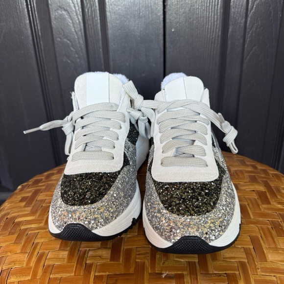 NWOT Cynthia Richard Lightning Strike Sneaker Women's 8 size 39 $245 sold out - Picture 2 of 14